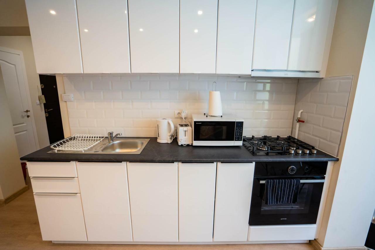 Cris Apartament Suceava Eksteriør bilde